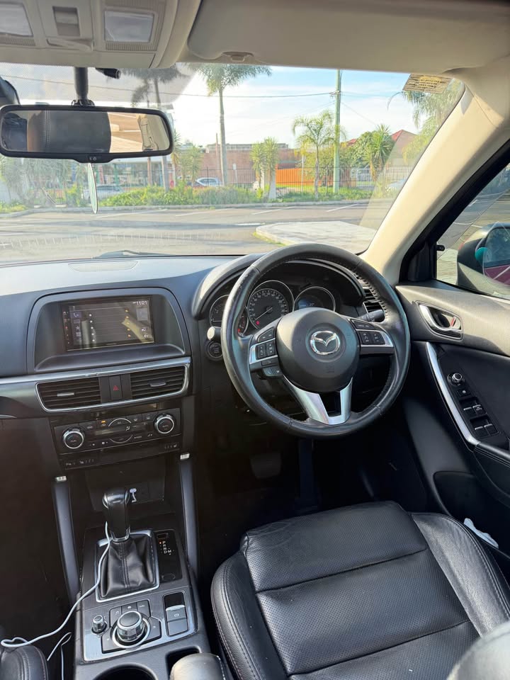 
								Mazda CX-5 2015 full									
