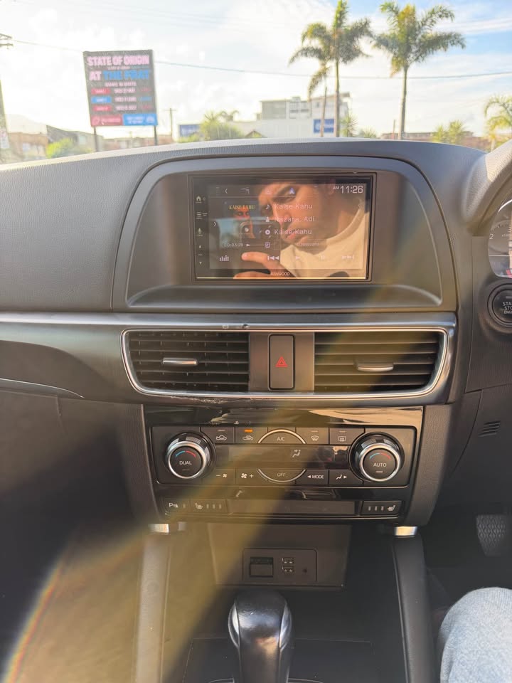 
								Mazda CX-5 2015 full									