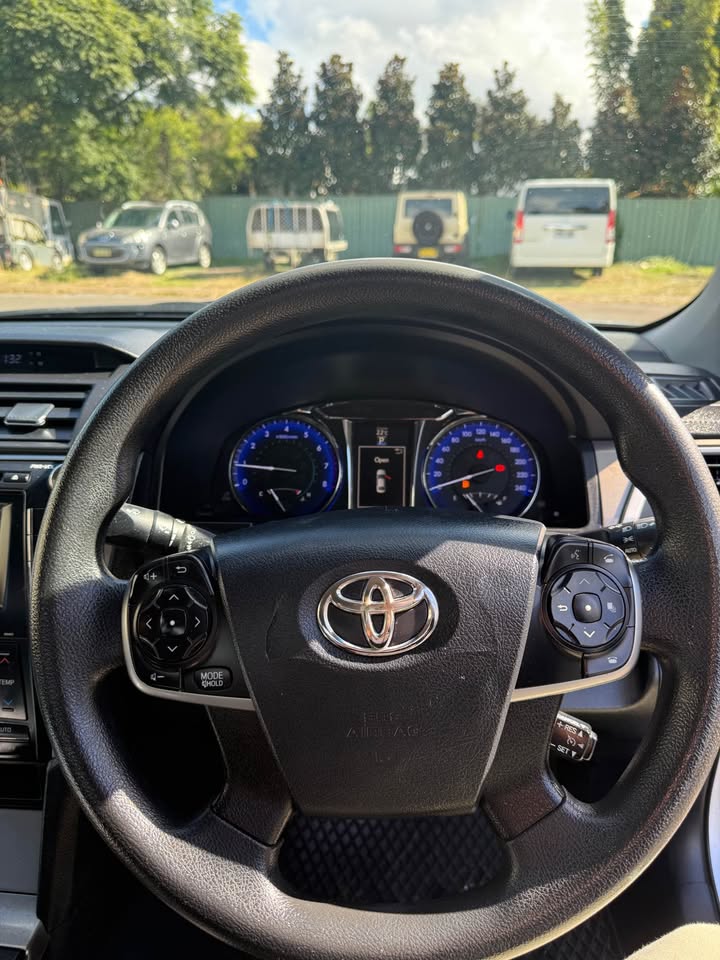 
								Toyota Aurion 2016 full									