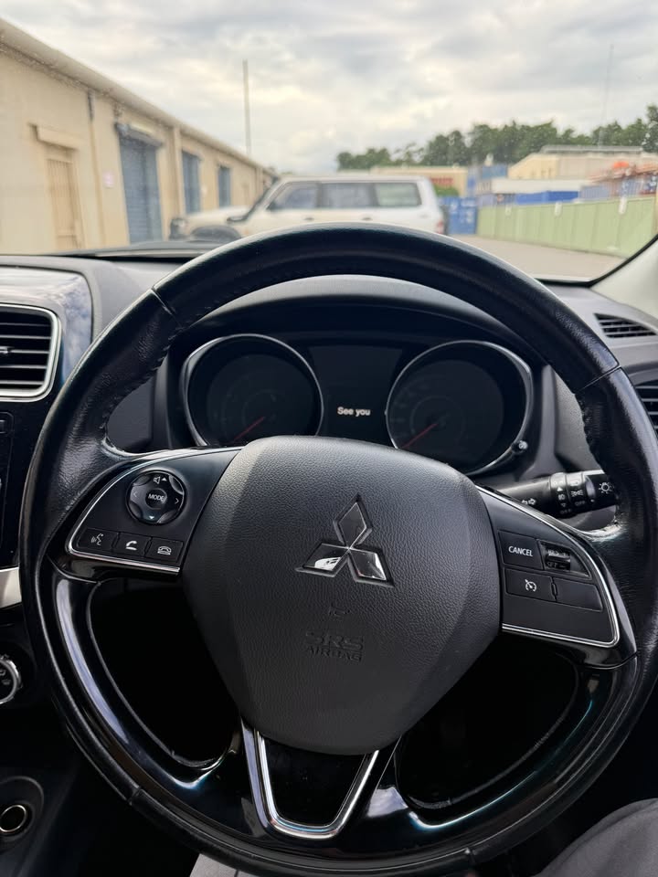 
								Mitsubishi a sx 2015 full									