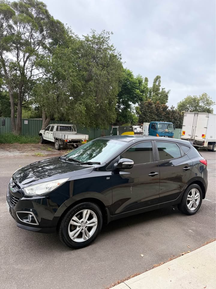 
								Hyundai ix35 2013 full									