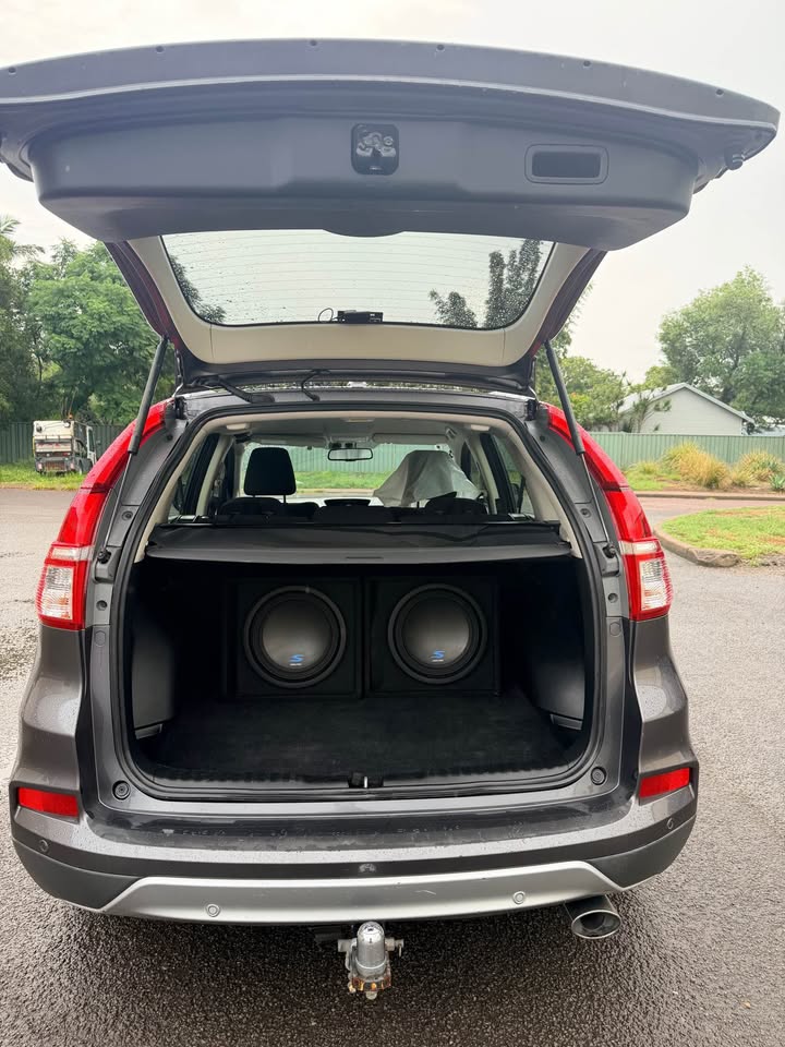
								Honda cr-v 2015 full									