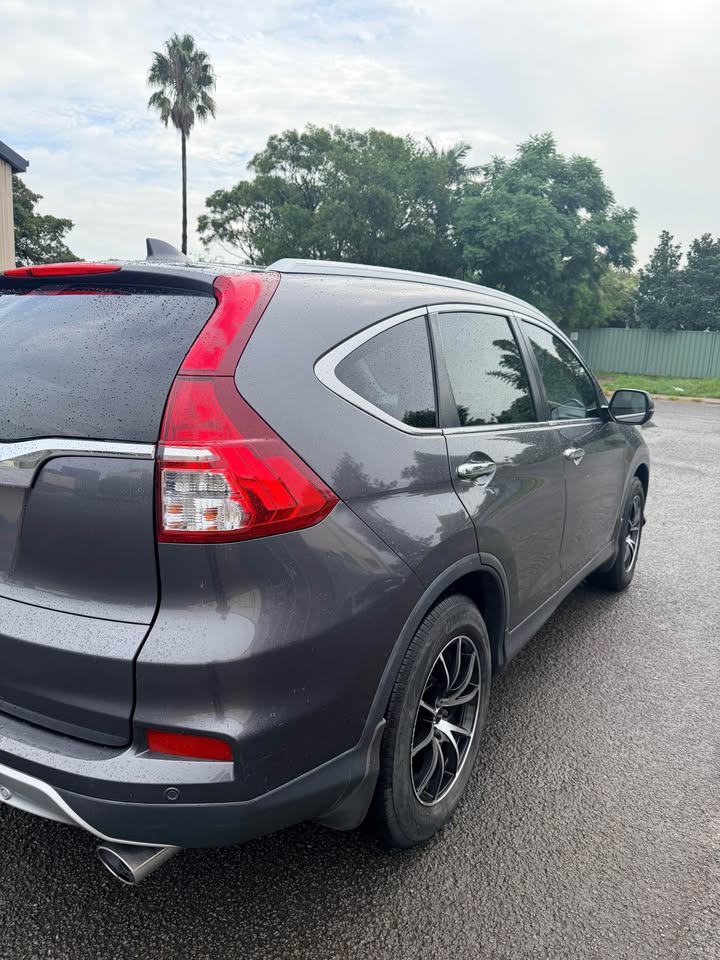 
								Honda cr-v 2015 full									