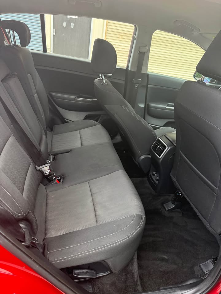 
								Kia sportage 2021 full									