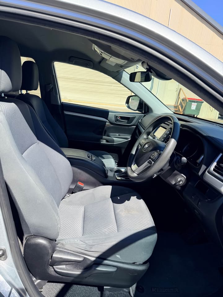 
								Toyota kluger gx 2019 full									