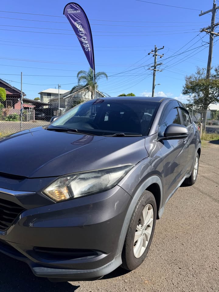 
								Honda hr-v 2017 full									