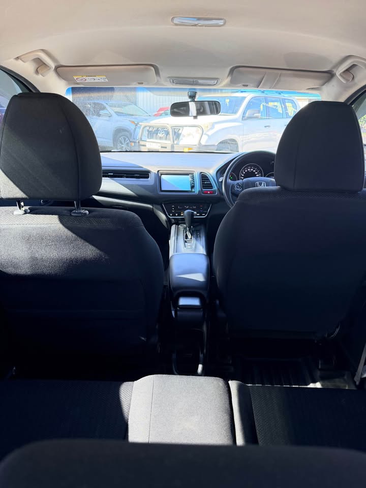 
								Honda hr-v 2017 full									