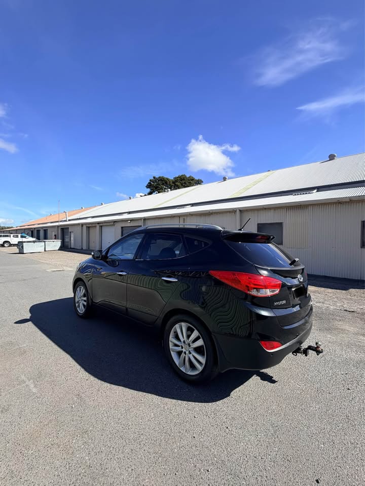 
								2011 Hyundai ix35 full									