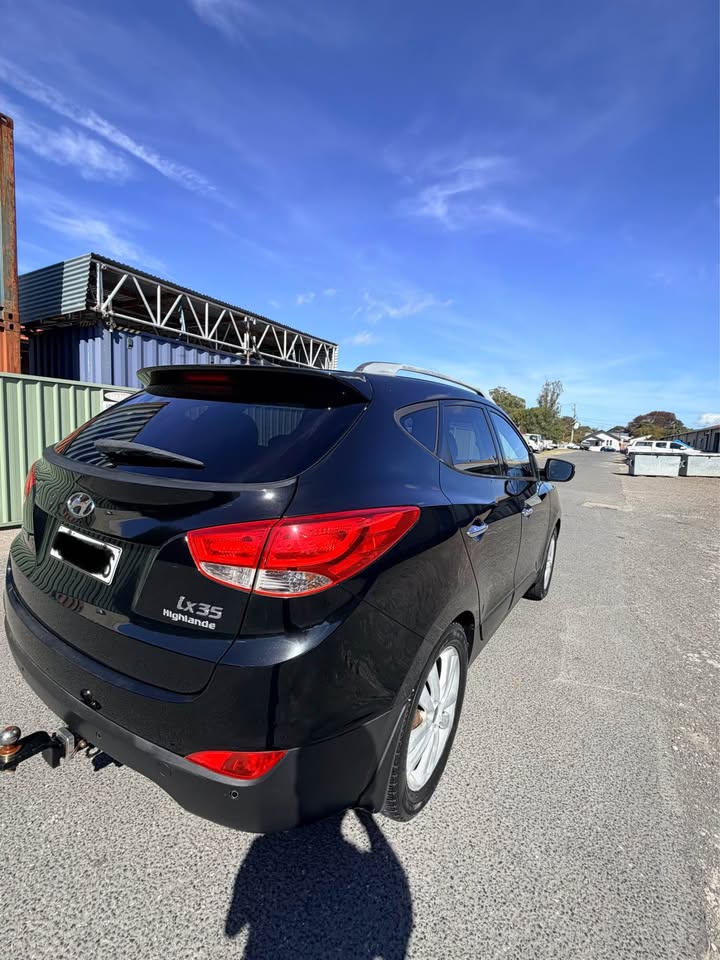 
								2011 Hyundai ix35 full									