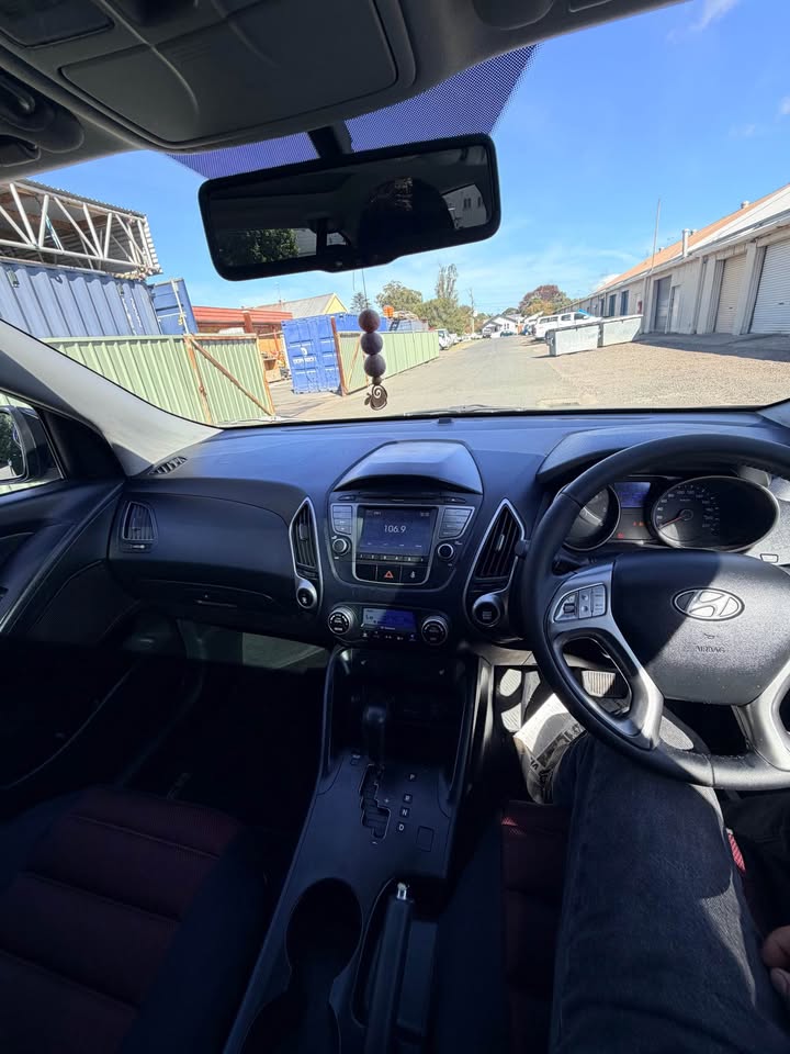 
								2011 Hyundai ix35 full									