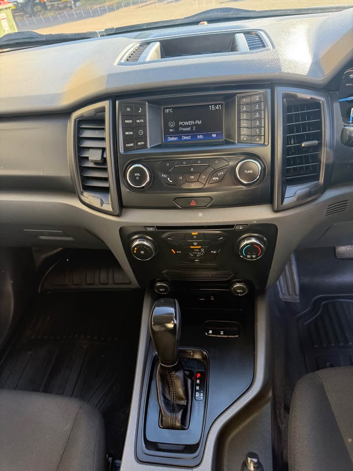 
								Ford Ranger 20017 full									