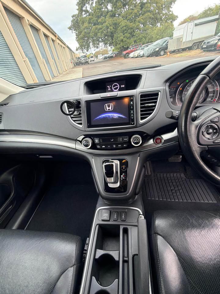 
								Honda cr-v 2015 full									