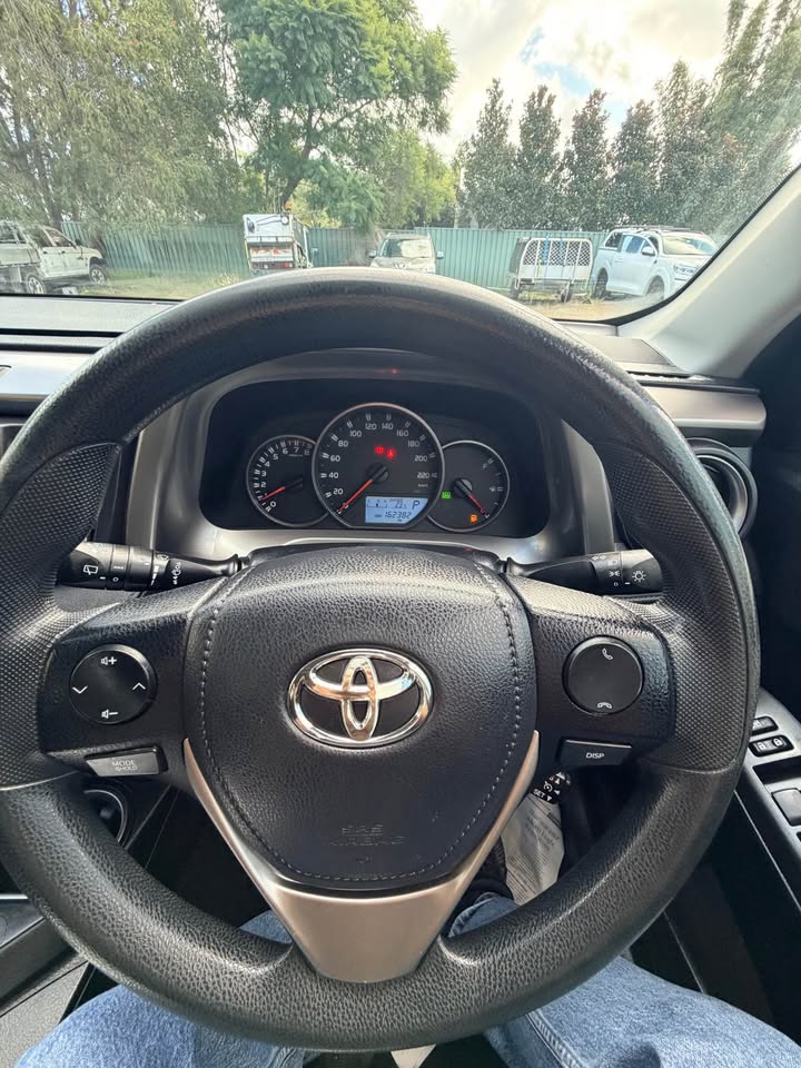 
								Toyota rav4 2016 full									