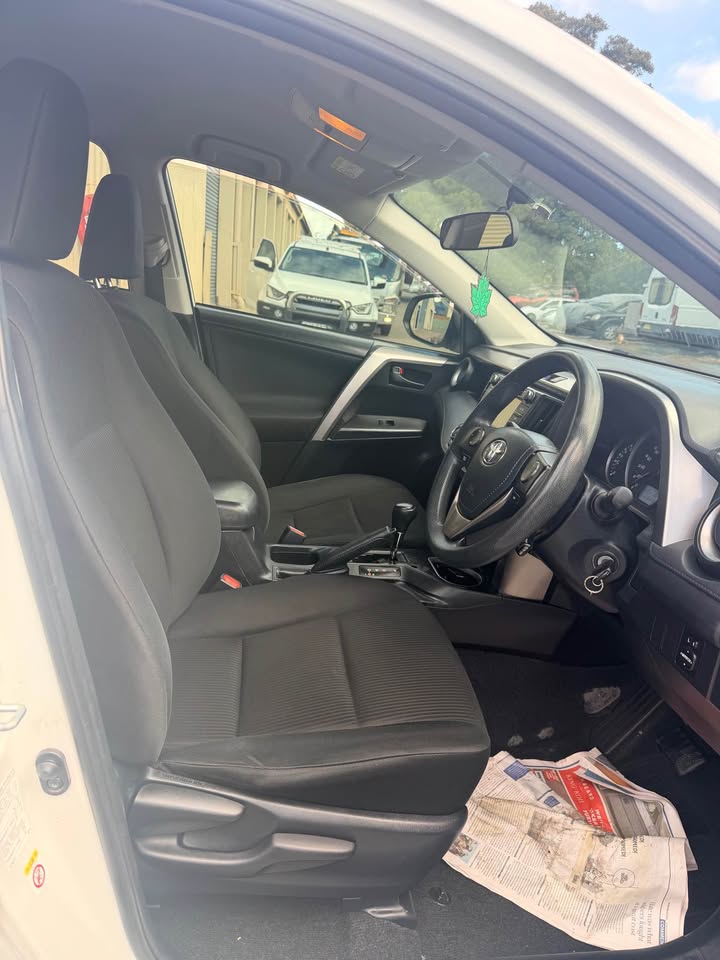 
								Toyota rav4 2016 full									