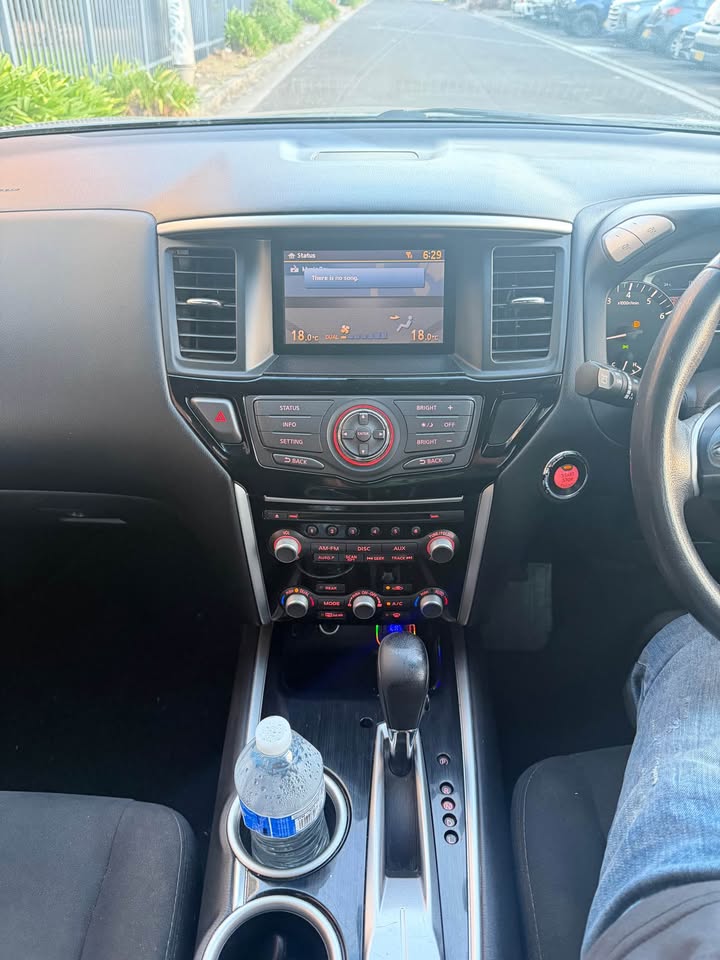 
								Nissan Pathfinder 2017 full									