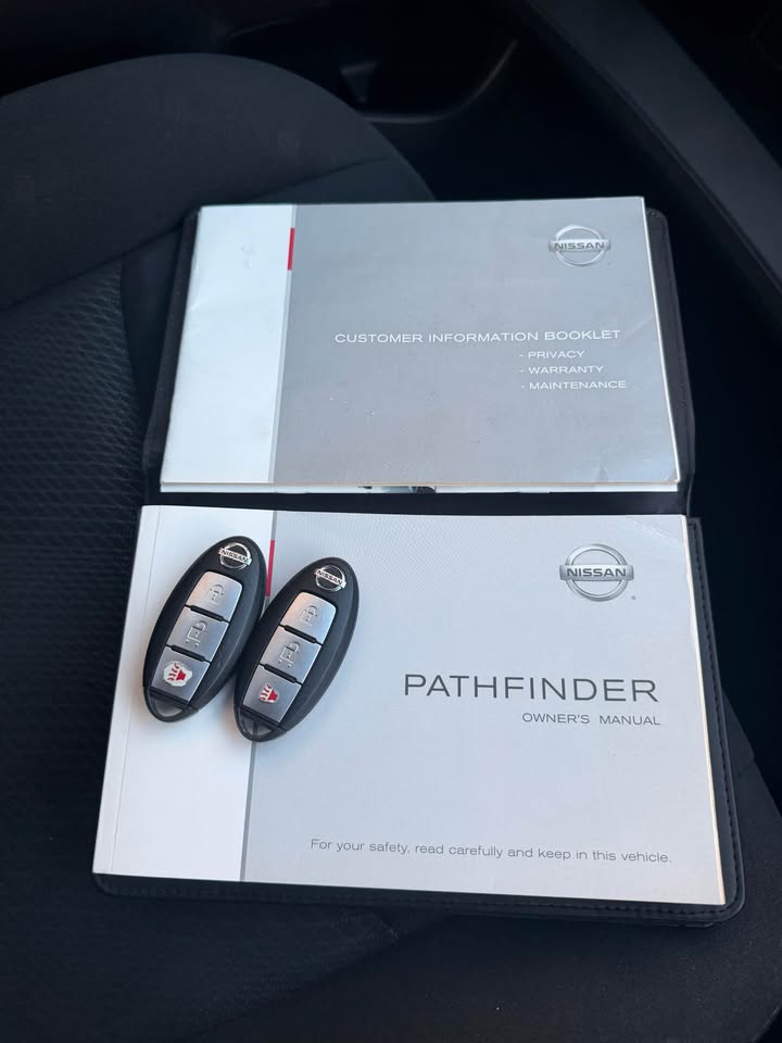 
								Nissan Pathfinder 2017 full									