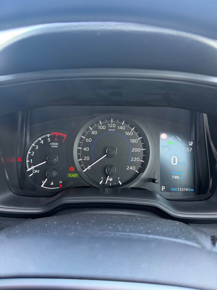 
								Toyota Vitz 2019 full									