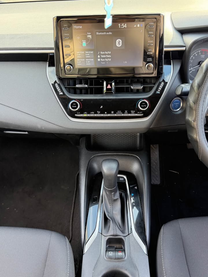 
								Toyota Vitz 2019 full									